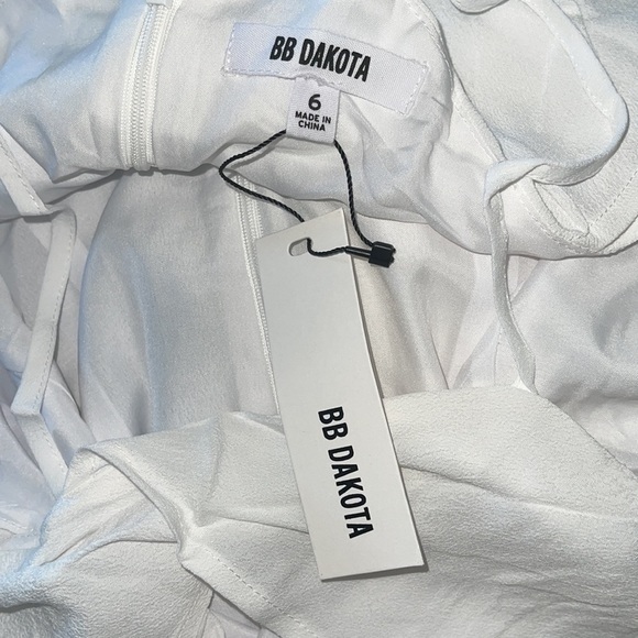 BB Dakota Kaless White Off The Shoulder Sunmer Dress - Picture 8 of 14